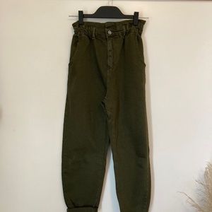 ZARA WOMENS DARK OLIVE GREEN SIZE 02 CINCH WAIST DETAIL PANTS IN GOOD CONDITION!